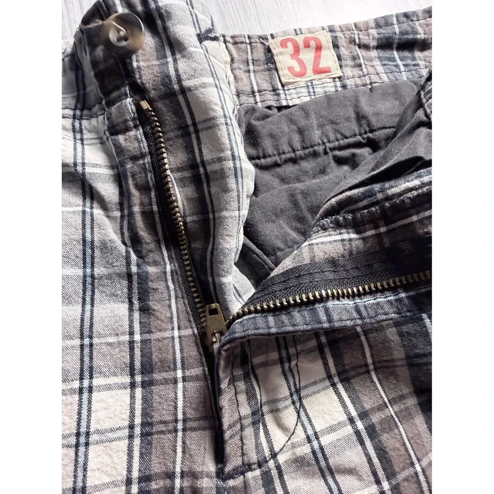 Old Navy classic plaid